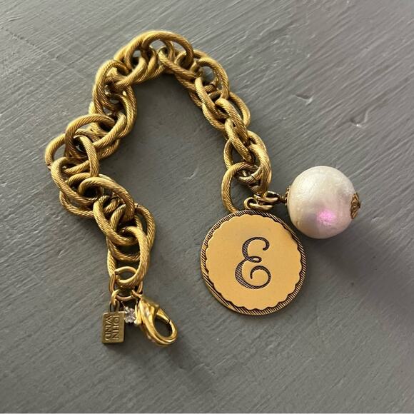 John Wind Sorority E Charm Gold Tone Chainlink Bracelet - Picture 3 of 6